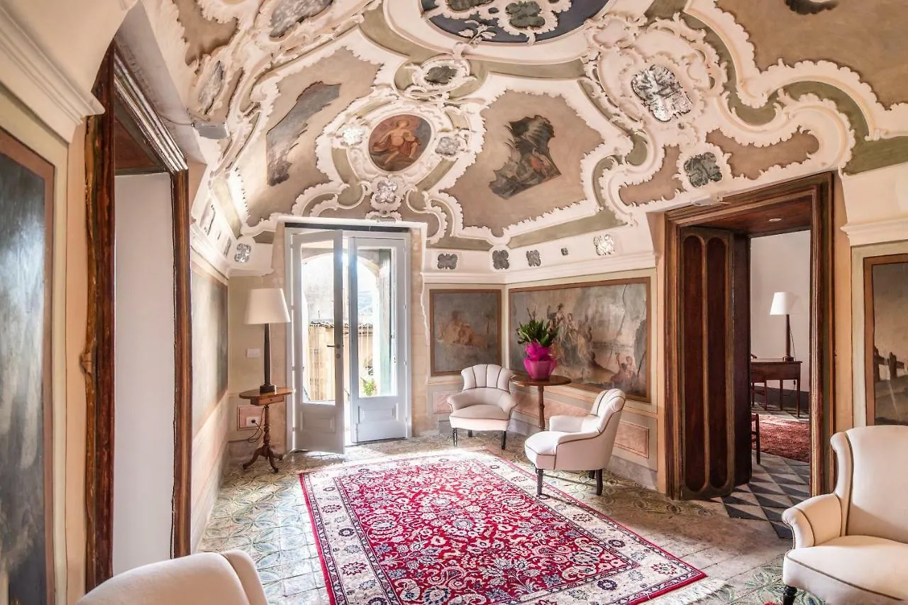 Baroni Giampiccolo Suite Ragusa Tatil Evi