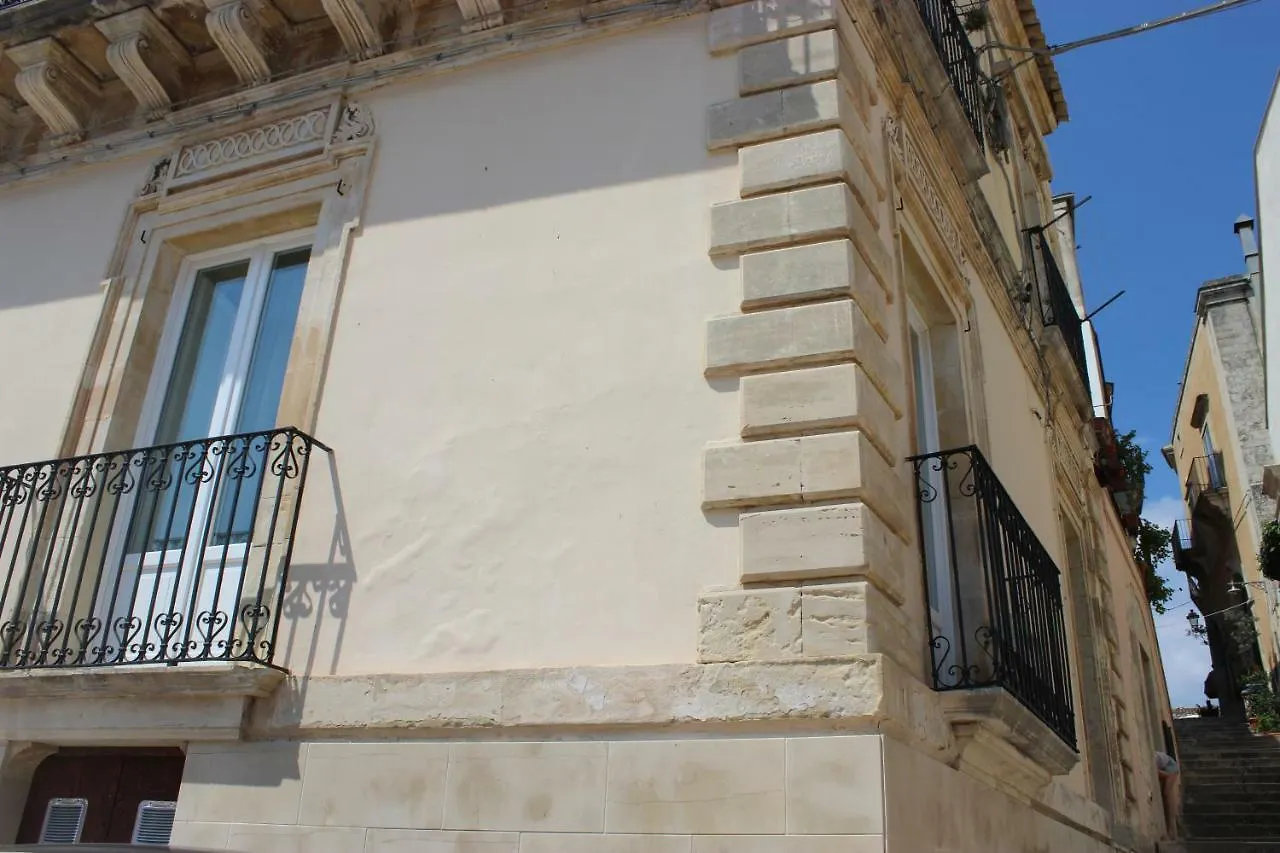 Tatil Evi Baroni Giampiccolo Suite Ragusa
