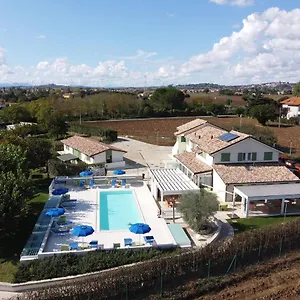 https://le-terre-di-maluk.riccione-hotels.org